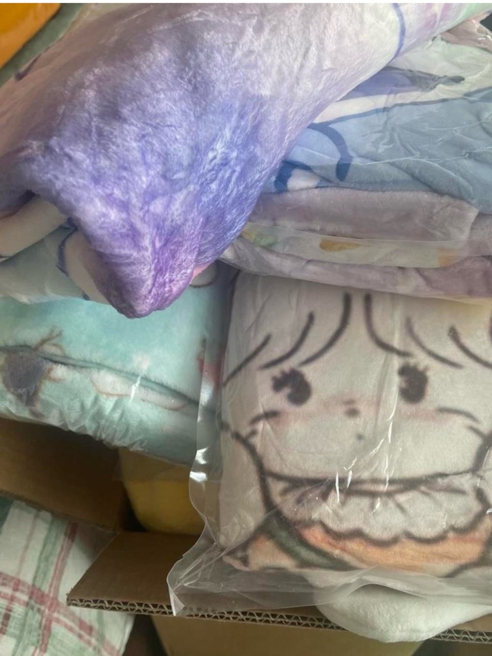Assorted item bundle (extra small) - Picture 4 of 4